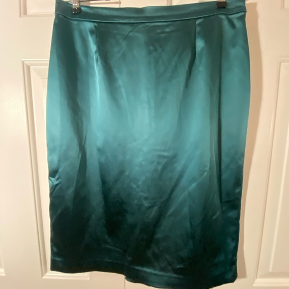 St. John Teal Pencil Skirt - Picture 2 of 6
